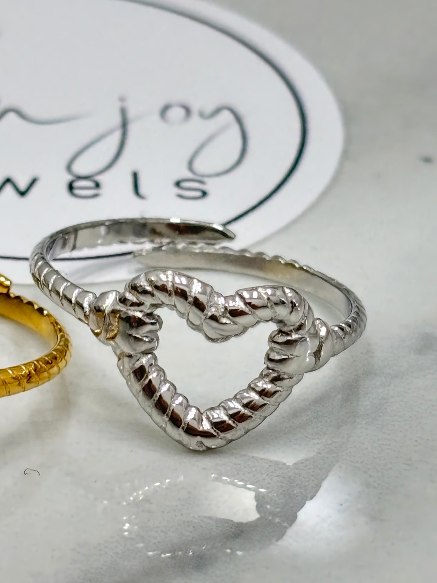 Anello Twist of Love