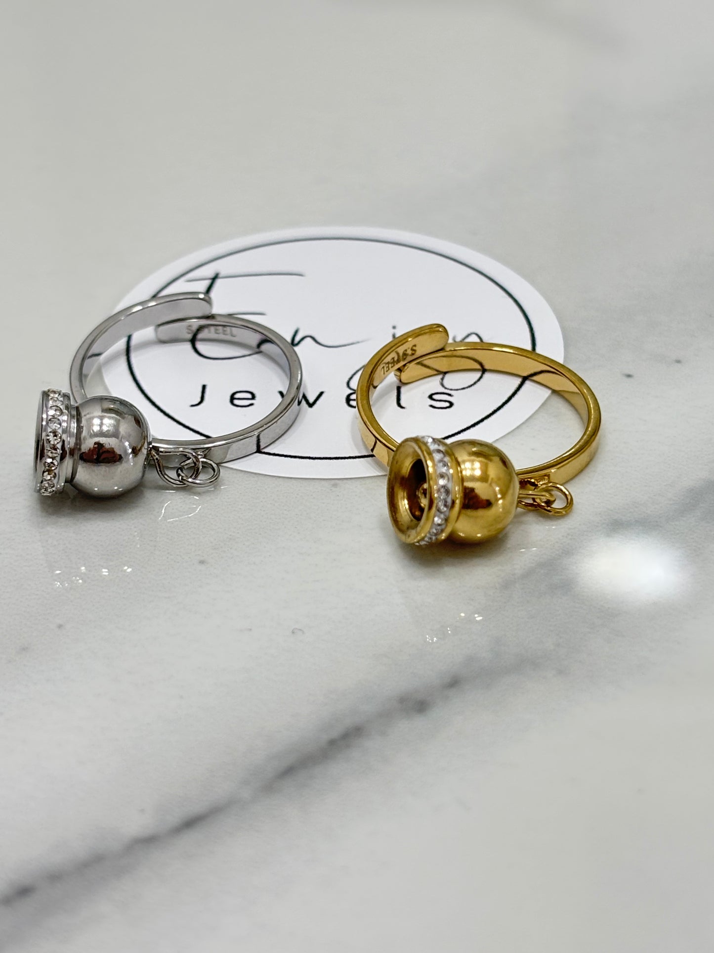 Anello Chime Charm