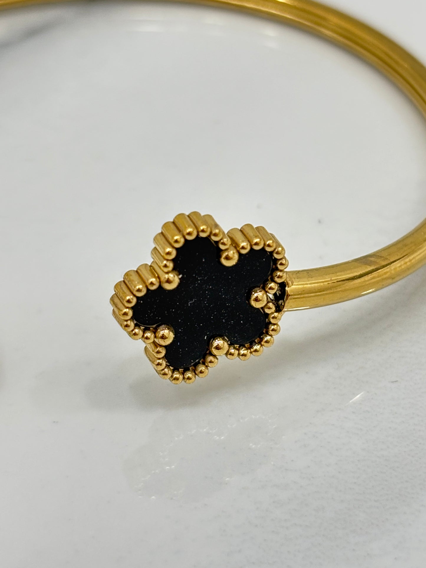 Bracciale quadrifoglio regolabile